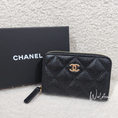 Chanel 黑色金扣拉鍊卡包