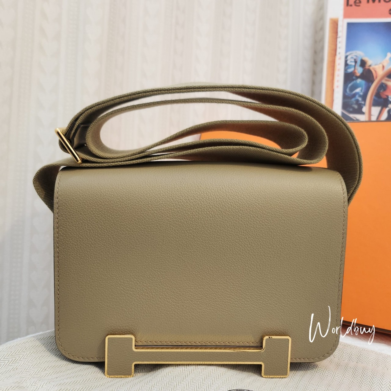 【HERMES】Hermes P18（8Q Beige Marfa）【新品同様】 Hermes Picotin 18 Lock Bag Clemence 8Q Beige Marfa SHW Stamp W